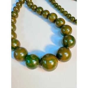 Bakelite  olive & yellow marbled, Simichrome positive 1930'-40's era 8mm - 20mm